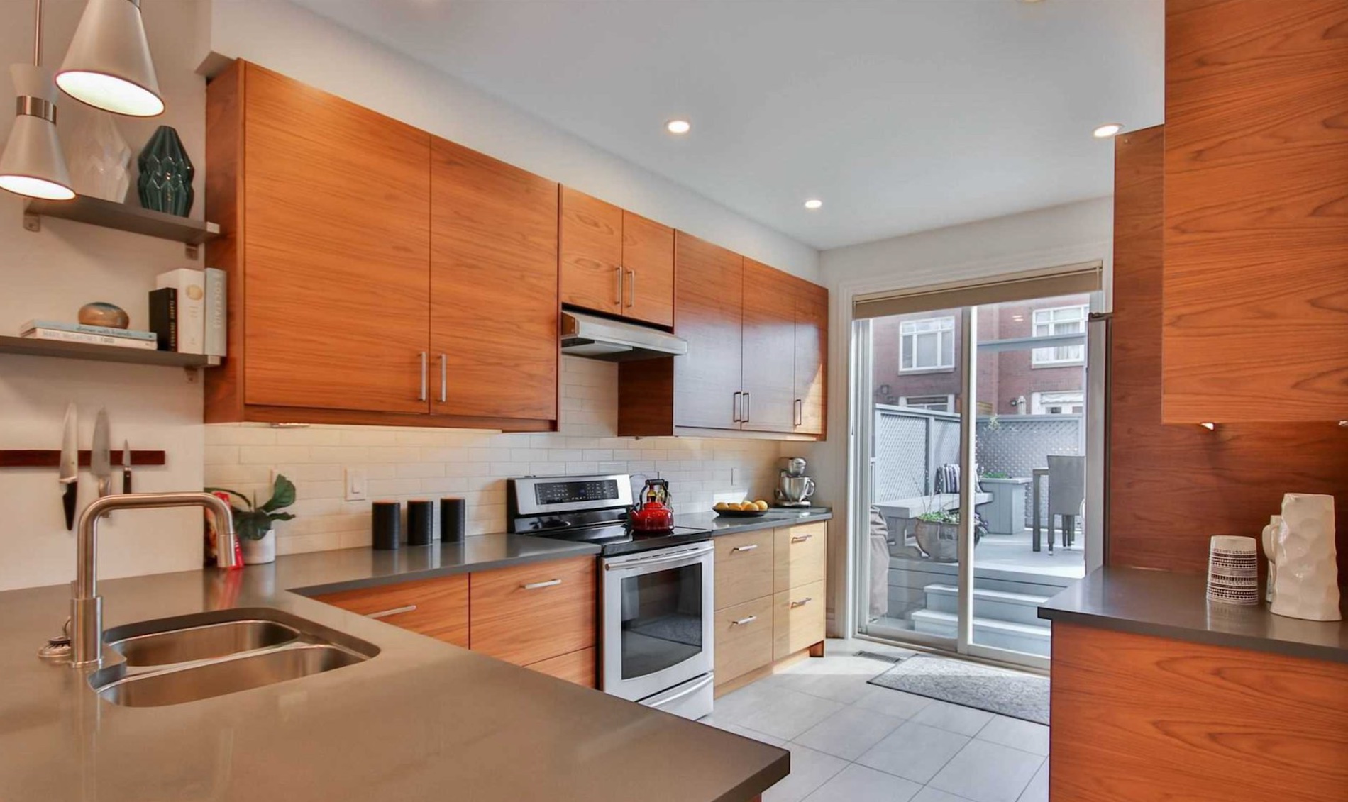 East York Ave. – Toronto Ikea Retrofit Kitchen Renovation - Featured Image