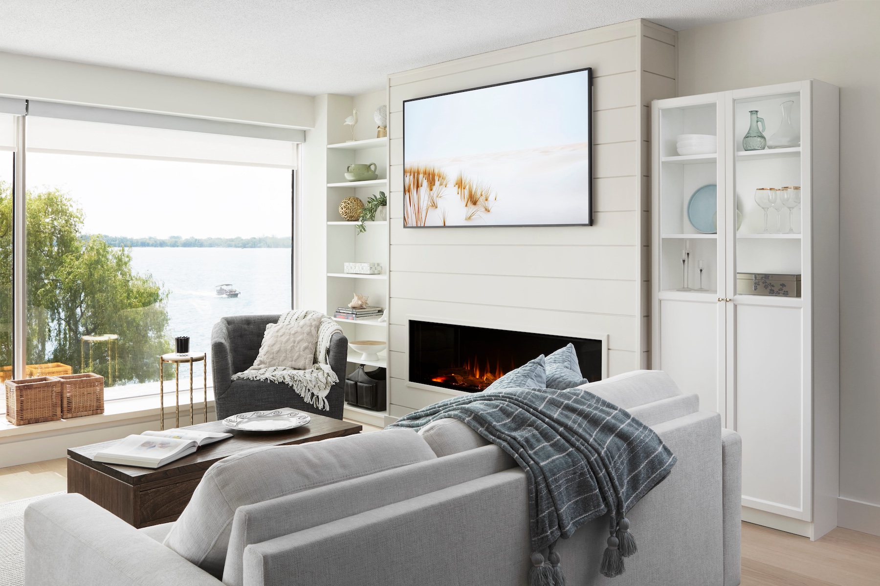 Queen’s Quay W. – Toronto Harbourfront Condo Renovation - Featured Image