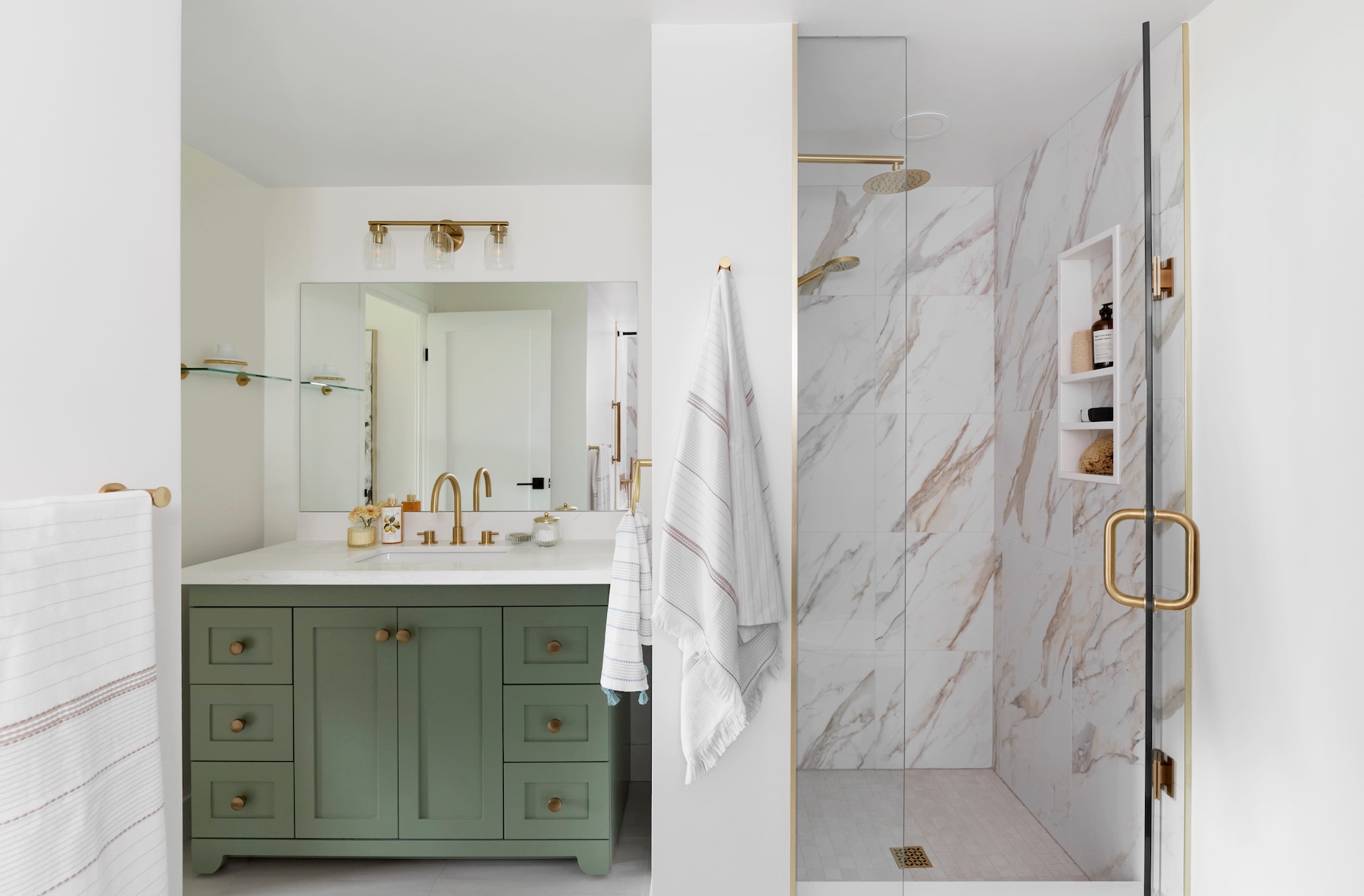 Queen’s Quay W. – Toronto Harbourfront Bathroom Renovation - Featured Image