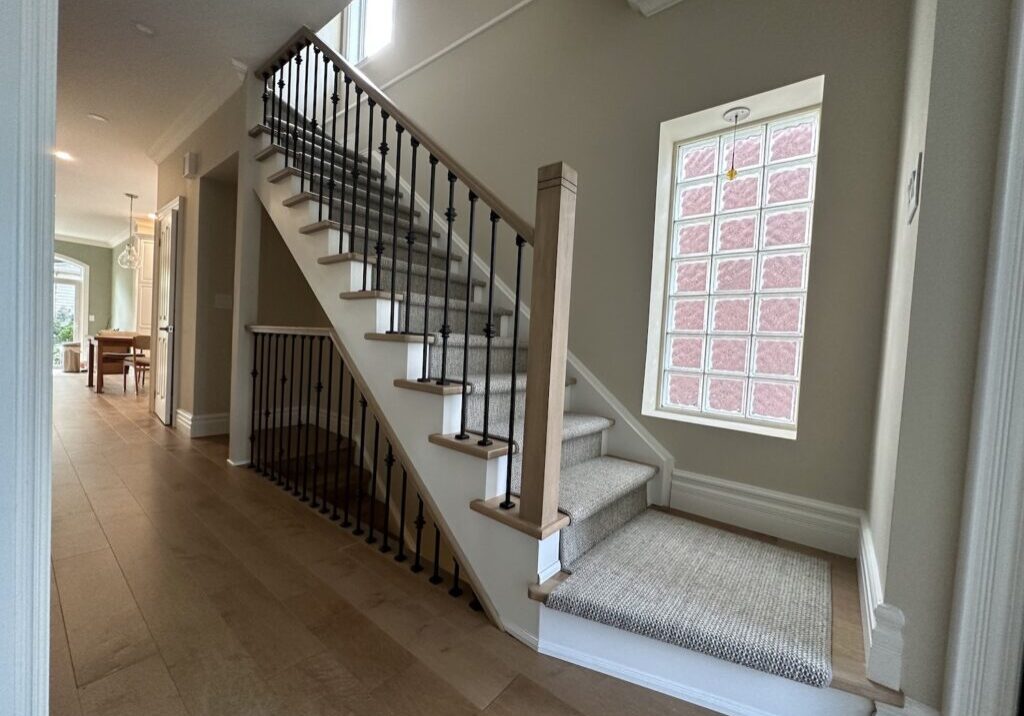 Toronto_Leaside_Staircase00003-min